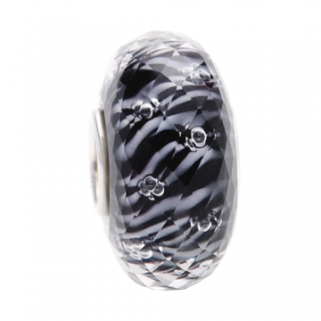 Black Widow Dewdrops Fragments